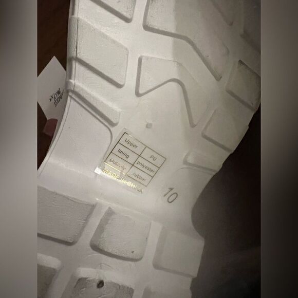 Princess Polly white chunky sole sneakers in white - Picture 7 of 7